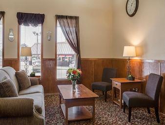 Super 8 By Wyndham Ks Motel